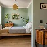 Vintage Apartments , Free Parking , Self Check-In